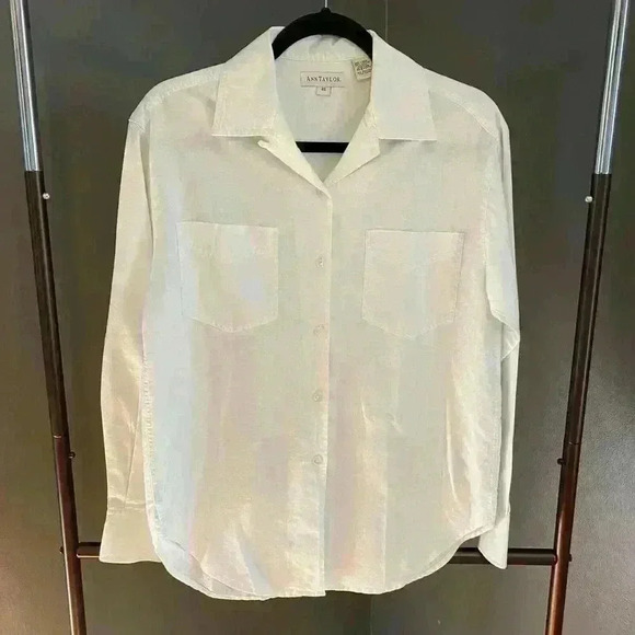 Ann Taylor Women's Button Down Long Sleeve Blouse Top Size XS Mint Green - Picture 1 of 5